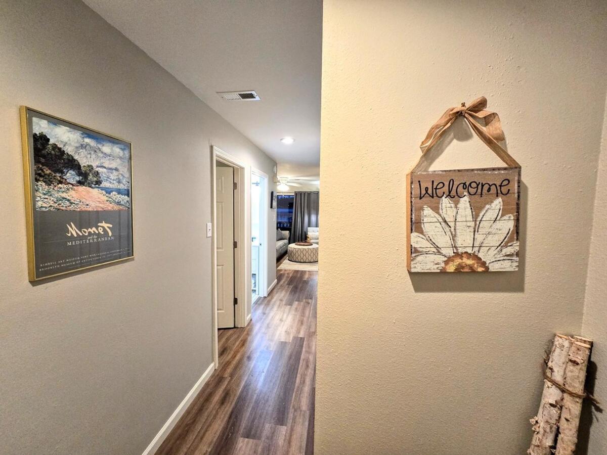 Apartamento Serene Lakefront Retreat *
